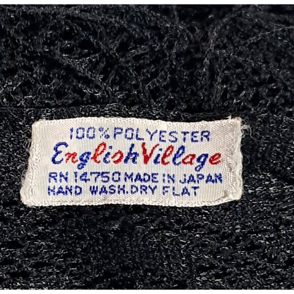 Vintage 1970s Black Lace Fringed Shawl English Village Japan Boho Goth Wrap - Picture 2 of 5